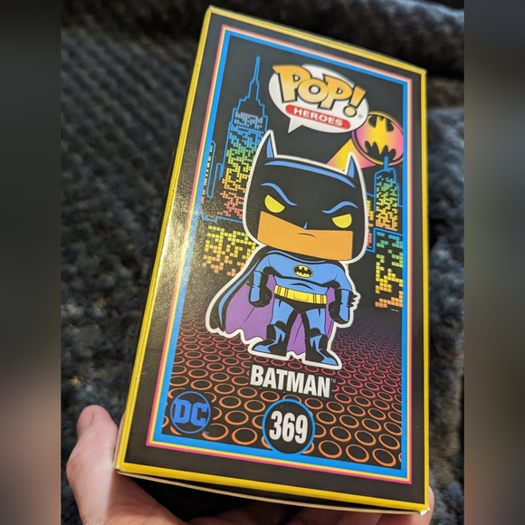 Batman The Animated Series 369 Blacklight Funko Pop Heroes Vinyl Figure - Picture 11 of 16